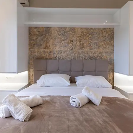 Evelina Luxury In Corfu Apartment Ipsos